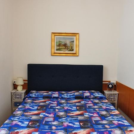 Casa Maderno Hotell Toscolano Maderno Eksteriør bilde