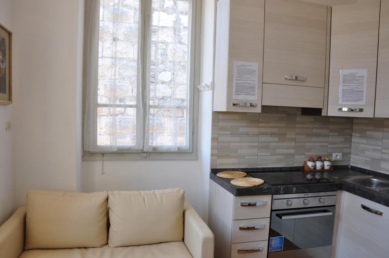 Casa Maderno Hotell Toscolano Maderno Eksteriør bilde