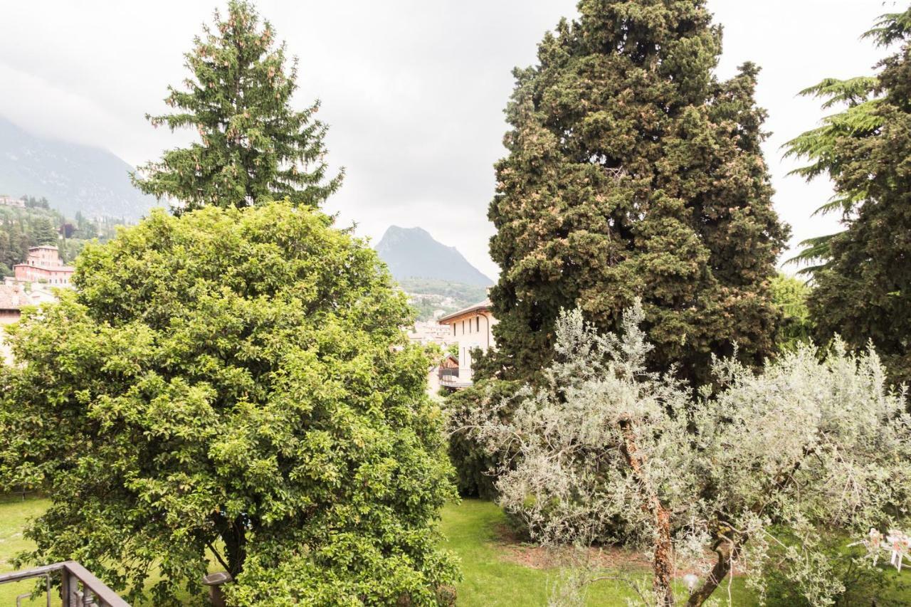 Casa Maderno Hotell Toscolano Maderno Eksteriør bilde